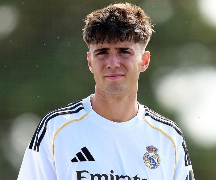Permata Baru Real Madrid Diburu Arsenal, Taktik 'Bunglon' Valdepenas Kini Bernilai Rp500 Miliar