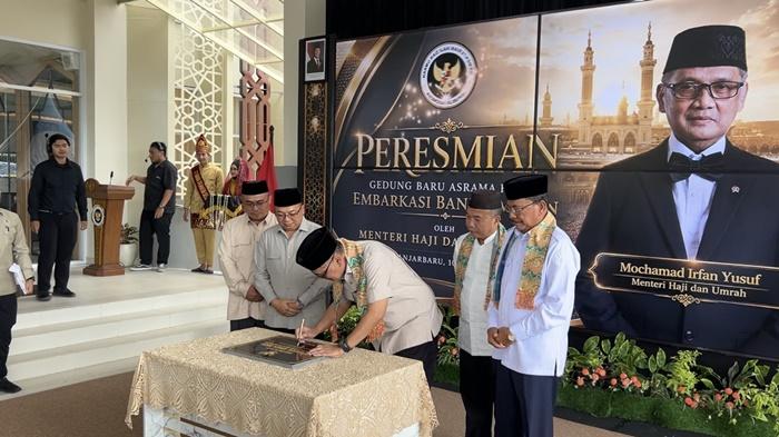 Setara Hotel Bintang Tiga, Menhaj Gus Irfan Resmikan Gedung Baru Asrama Haji Banjarmasin - Banjarmasinpost.co.id