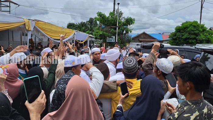 Seorang Warga HSU Tempuh Lima Jam Menuju Haul ke 9 HA Sulaiman HB di Marabahan Batola