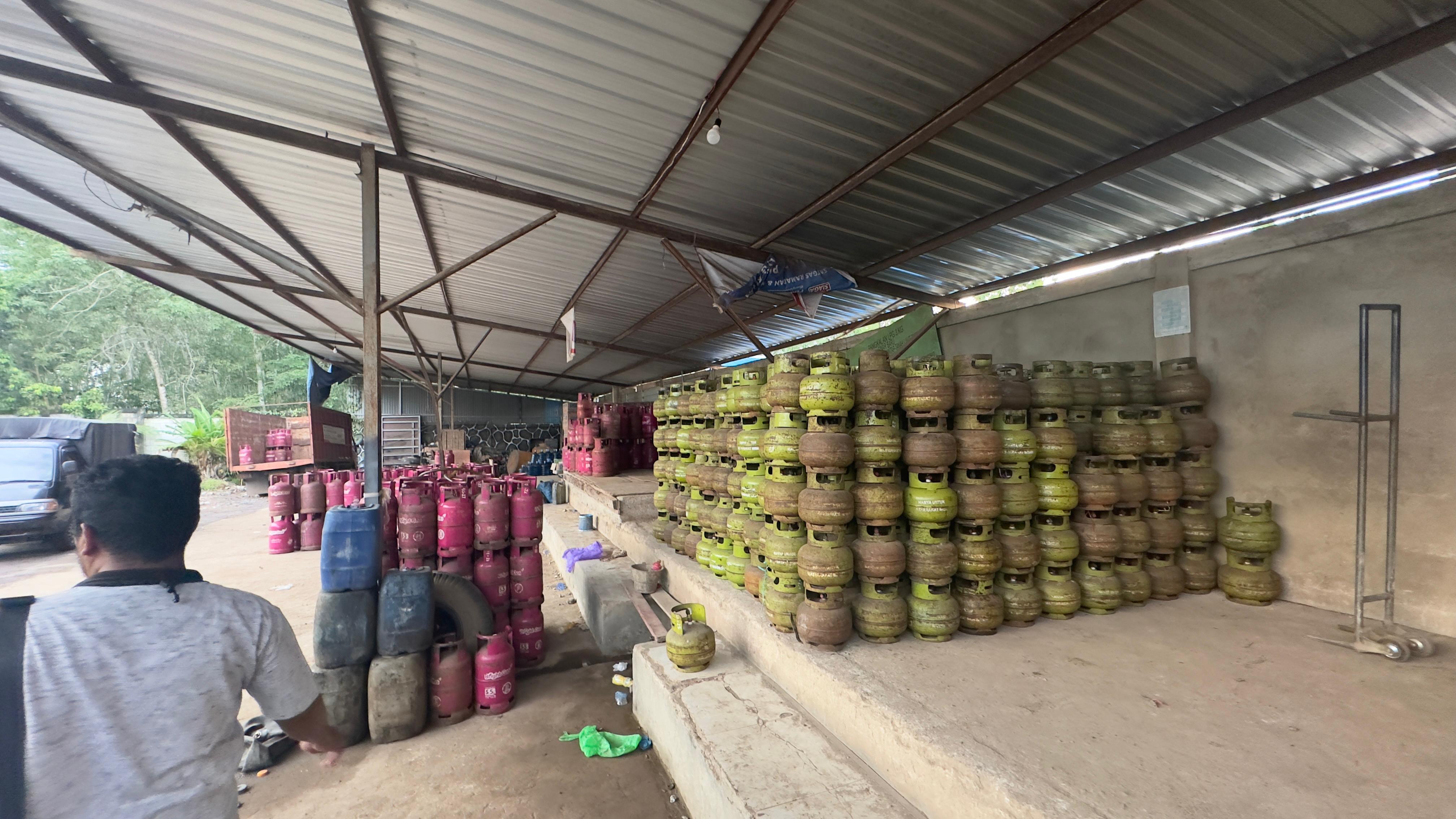 Polda Bongkar Praktik Curang Bisnis Elpiji Bersubsidi, Ada yang Mengoplos dan Kurangi Isi Tabung