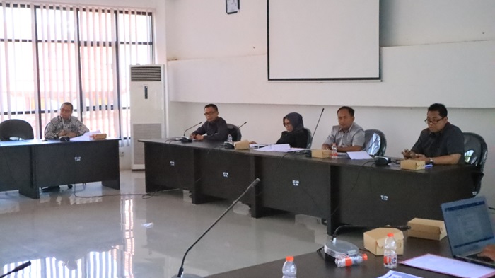 RAPAT-kerja-Komisi-III-DPRD-Tala-dengan-Diskopdag-Tala-1.jpg