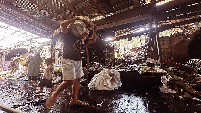Sebanyak 162 Toko Pasar Lima Banjarmasin Hangus Terbakar, Apa Penyebabnya? Ini Kata Polisi - Banjarmasinpost.co.id