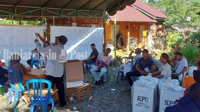 SUASANA-penghitungan-suara-di-TPS-3-Desa-Sungaibakar-1.jpg