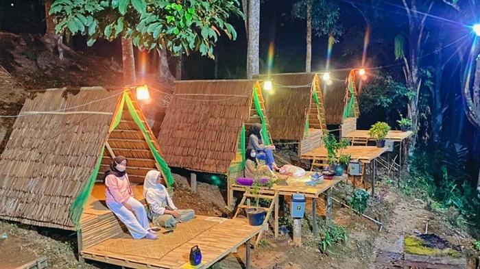 Saat-malam-di-tempat-wisata-Pagat-Kabupaten-Hulu-Sungai-Tengah-HST-Kalsel-selasa-03102023-2.jpg