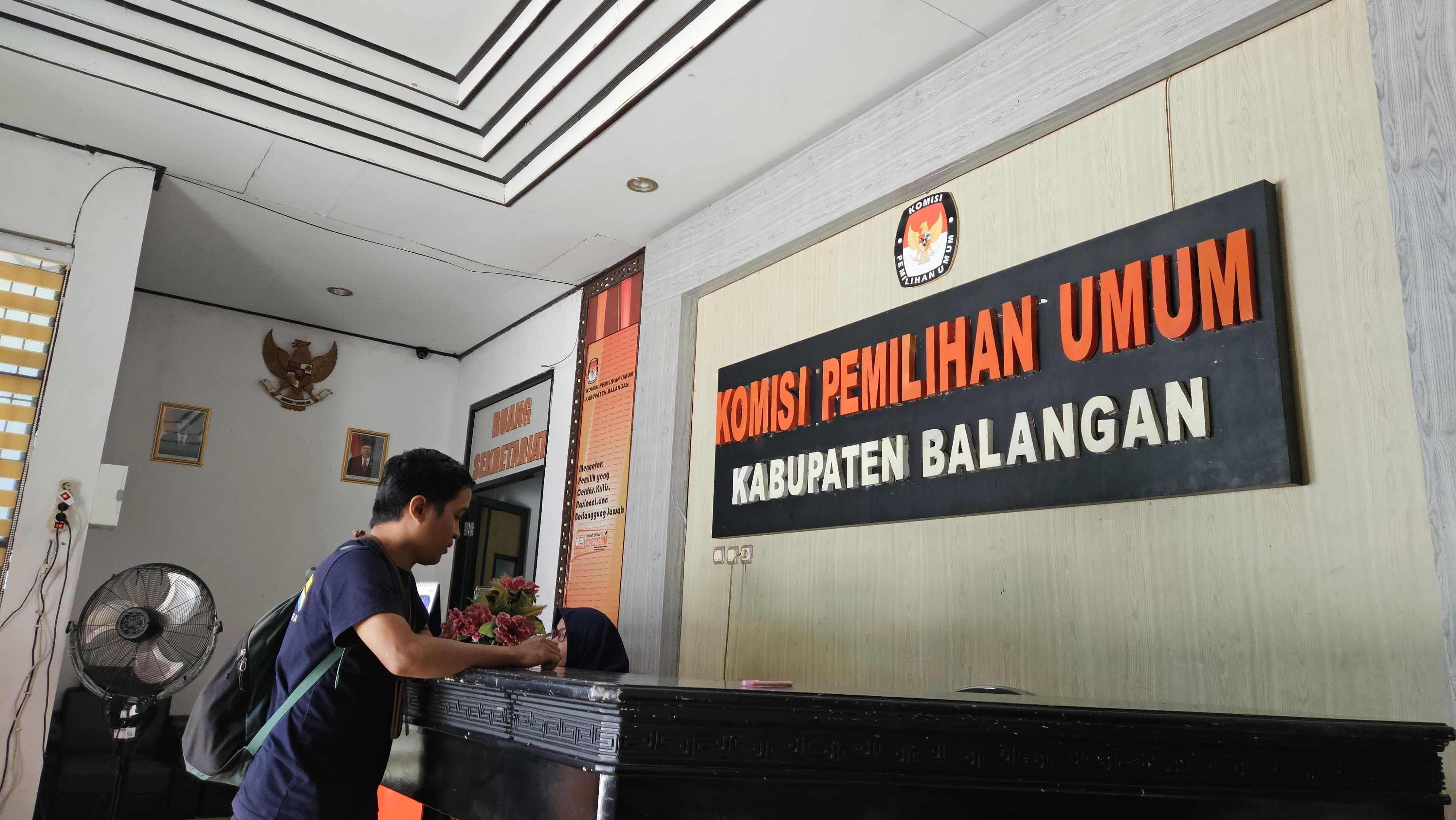Sekretariat-KPU-Balangan-Jalan-A-Yani-Gampa-Kecamatan-Paringin-Selatan-Kabupaten-Balangan1.jpg