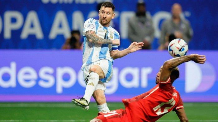 banjarmasin/Shooting-dari-Lionel-Messi-dalam-laga-melawan-Kanada-di-ajang-Copa-America-2024.jpg