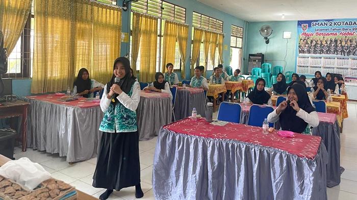 Polres Kotabaru Sosialiasasikan UU ITE, Ajak Siswa Bijak Bermedia Sosial dan Hindari Judol