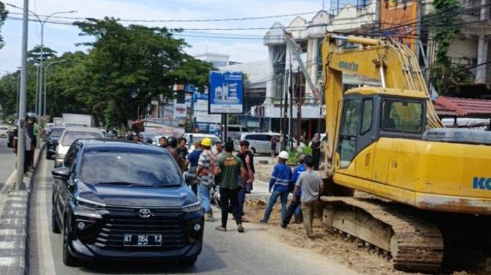Situasi-TKP-kecelakaan-lalu-lintas-yang-menyebabkan-seorang-IRT-tewas.jpg