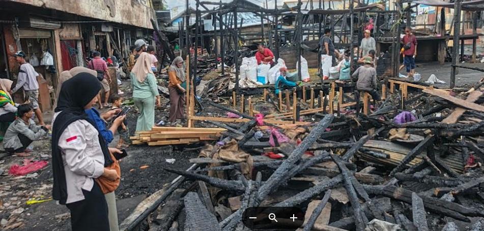 Suasana-Pasar-Bawang-Harum-Manis-Sudimampir-Banjarmasij2.jpg