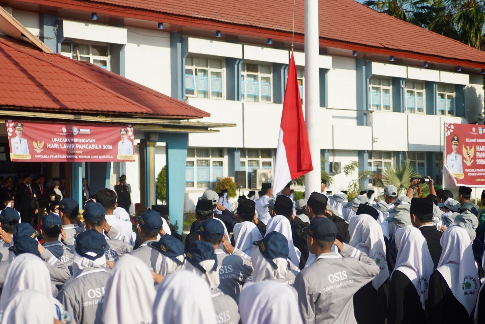 Suasana-ketika-Sekda-Banjar-H-Yudi-Andrea-memimpin-upacara-Peringatan-Hari-Lahir-Pancasila.jpg