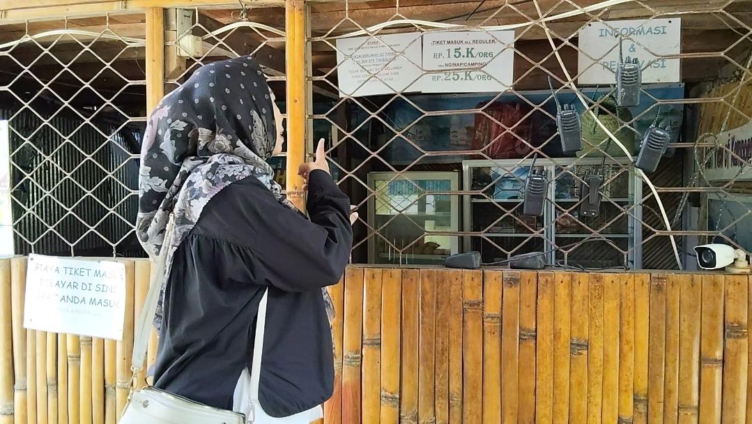 WISATA-Loket-membeli-karcis-masuk-Kampung-Tandilang-W1.jpg