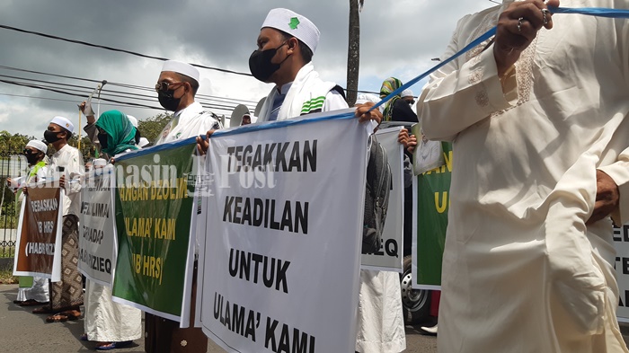 aksi-damai-massa-perkumpulan-majelis-taklim-banjarmasin-11223.jpg
