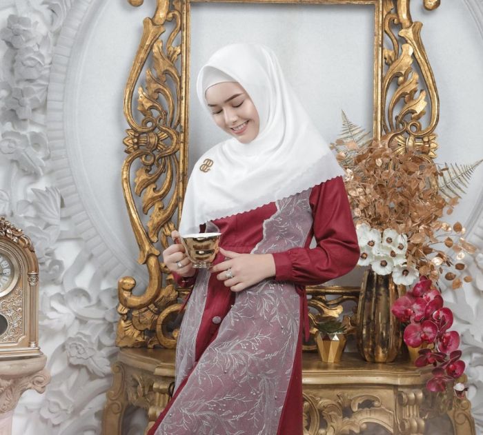 Berhijab Lagi, Aksi Amanda Manopo Kala Akikah Bayi Fiktif Arya Saloka di Ikatan Cinta Curi Perhatian