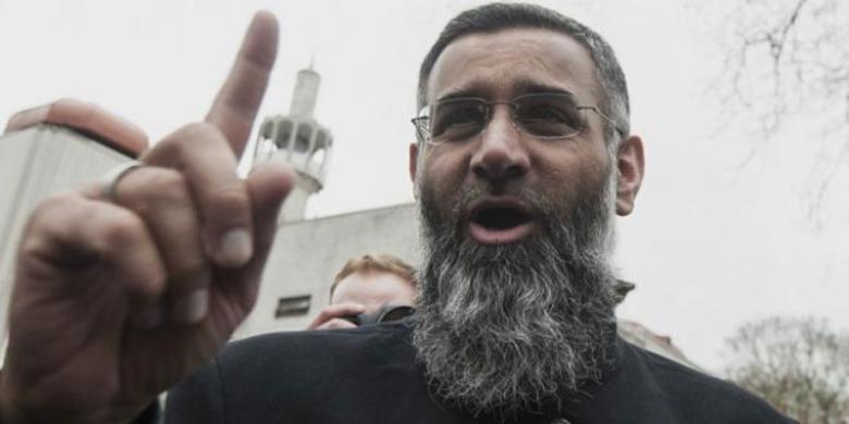 anjem-choudary-dukung-isis-ulama-inggris_20150904_233959.jpg