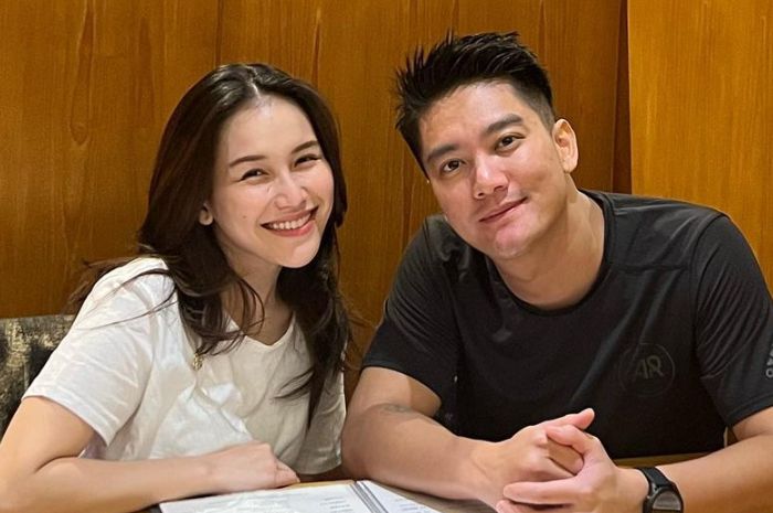 Satu Adegan Boy Wiliam dan Ayu Ting Ting yang Mirip Drama Korea, Kini Viral di Media Sosial