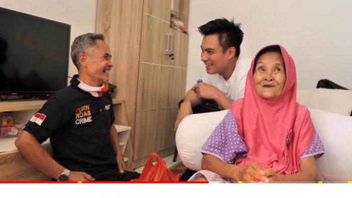 Baim Wong Nikahkan Nenek Iro Dengan Sekuriti, Ini Mahar Yang Diminta Wanita 66 Tahun Itu