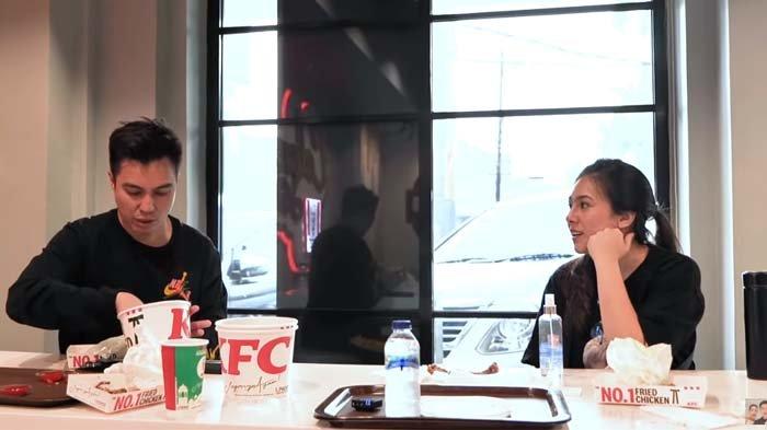 Biasa Bagi Uang, Kelakuan Baim Wong di Kereta Dikomentari Wulan Guritno, Suami Paula Nekat Pakai Ini