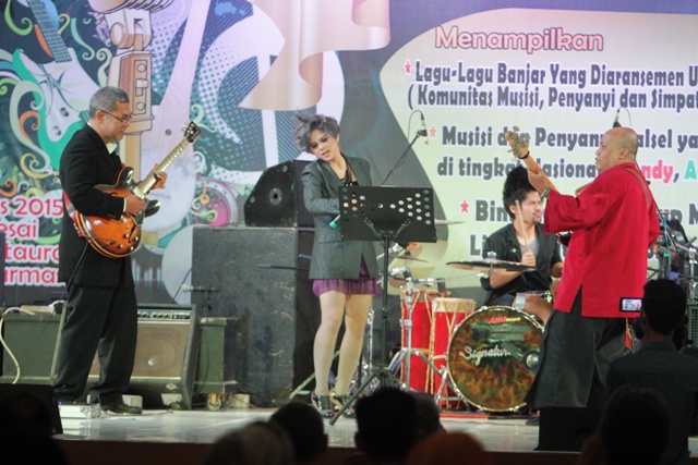 Ligro Awali Penampilan dengan Musik Instrumentalia