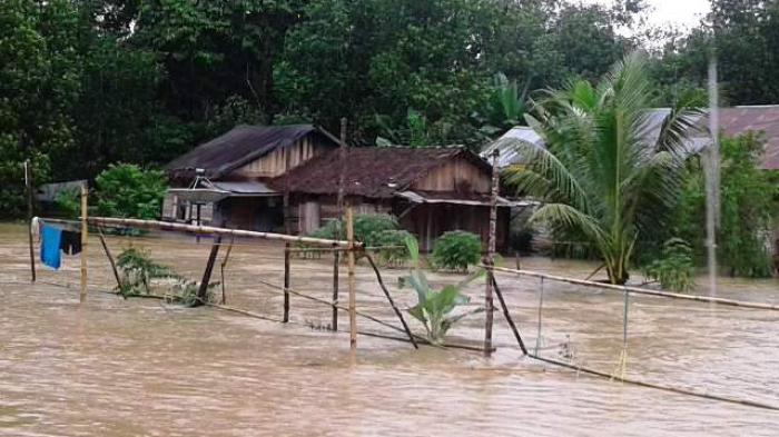 banjir-balangan_20151117_132144.jpg