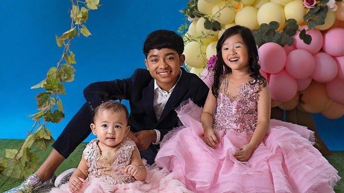 Perlakuan Ruben Onsu pada Betrand Peto Bikin Thania Kesal, Putri Sarwendah Protektif pada Onyo