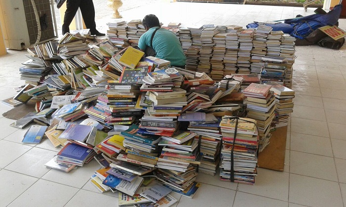 Dua Kontainer Siap Penuhi Palnam Book Super Sale, Ingat Ini Tanggalnya