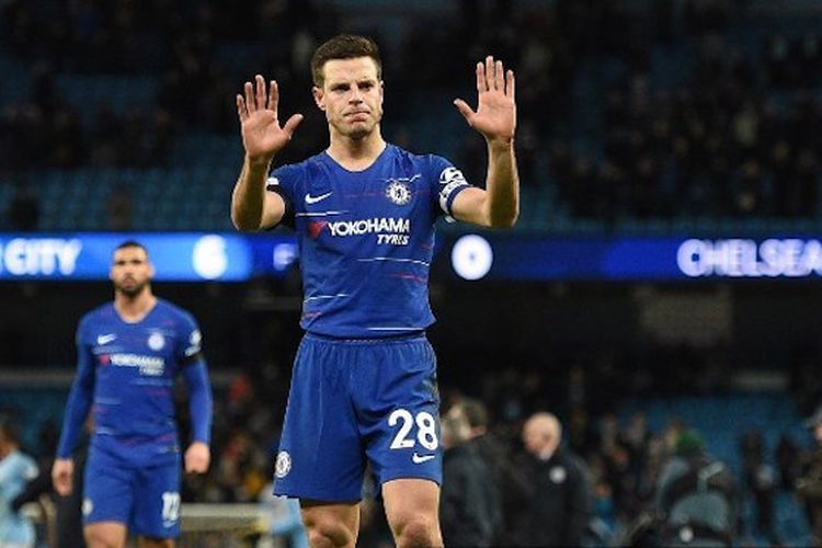 cesar-azpilicueta-meminta-maaf-kepada-suporter.jpg