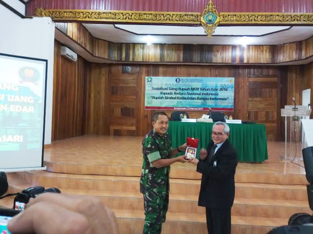 BI Kenalkan Rupiah NKRI 2016 di Makorem 101/Antasari