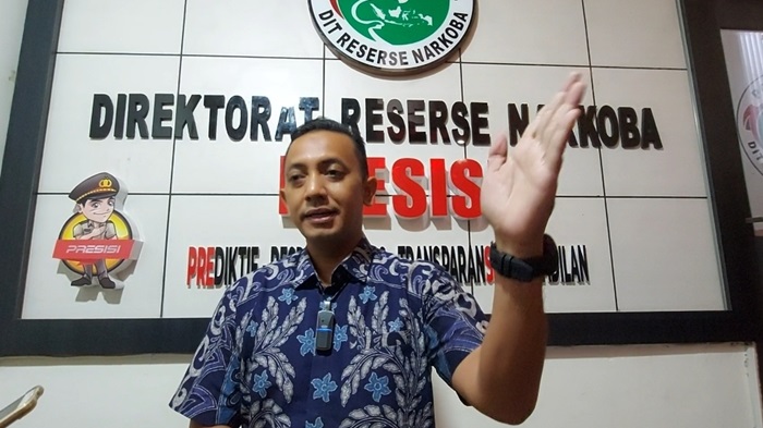 direktur-reserse-narkoba-polda-kalsel-kombes-pol-tri-wahyudi.jpg