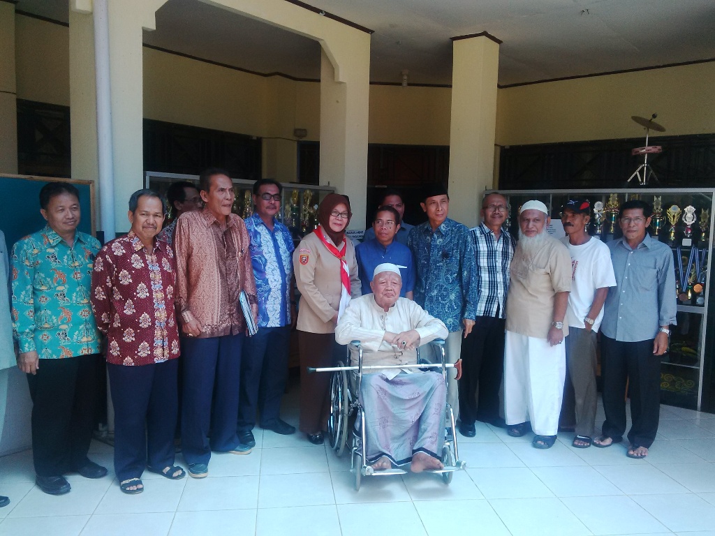 Pendiri SDIT Al Furqon Pertahankan Tutut Sholehah