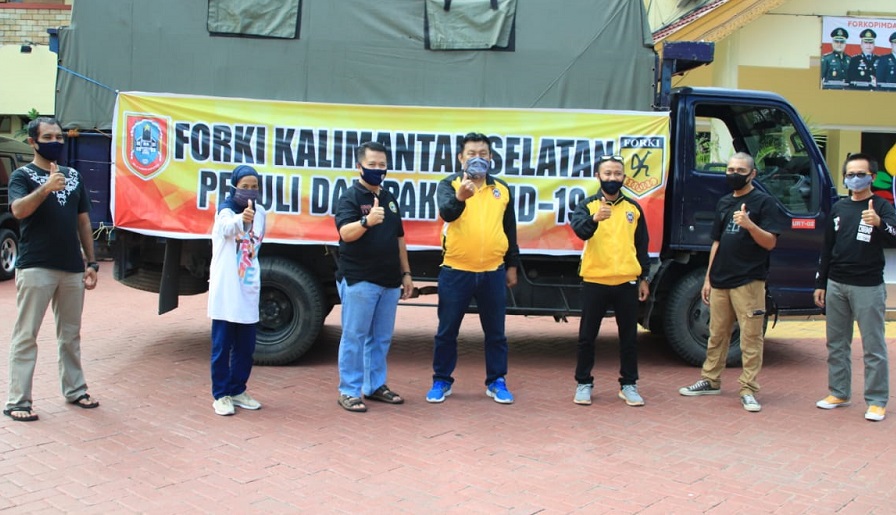 Peduli Dampak Covid-19, FORKI Kalsel Berikan Bantuan Paket Sembako untuk Pengurus FORKI HSU
