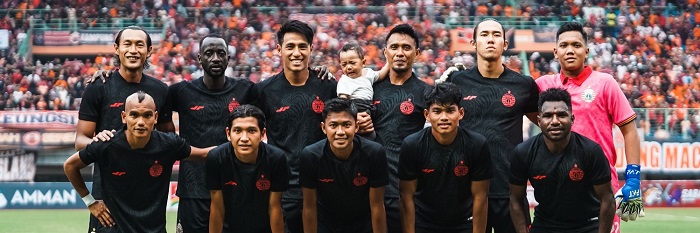 foto-bersama-persija-jakarta.jpg