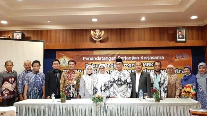 Hibah Program Merdeka Belajar dari STKIP PGRI Banjarmasin, Diantaranya Riset dengan Sekolah