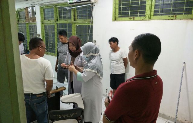 gantung-diri-di-kayu-tangi_20180302_231324.jpg
