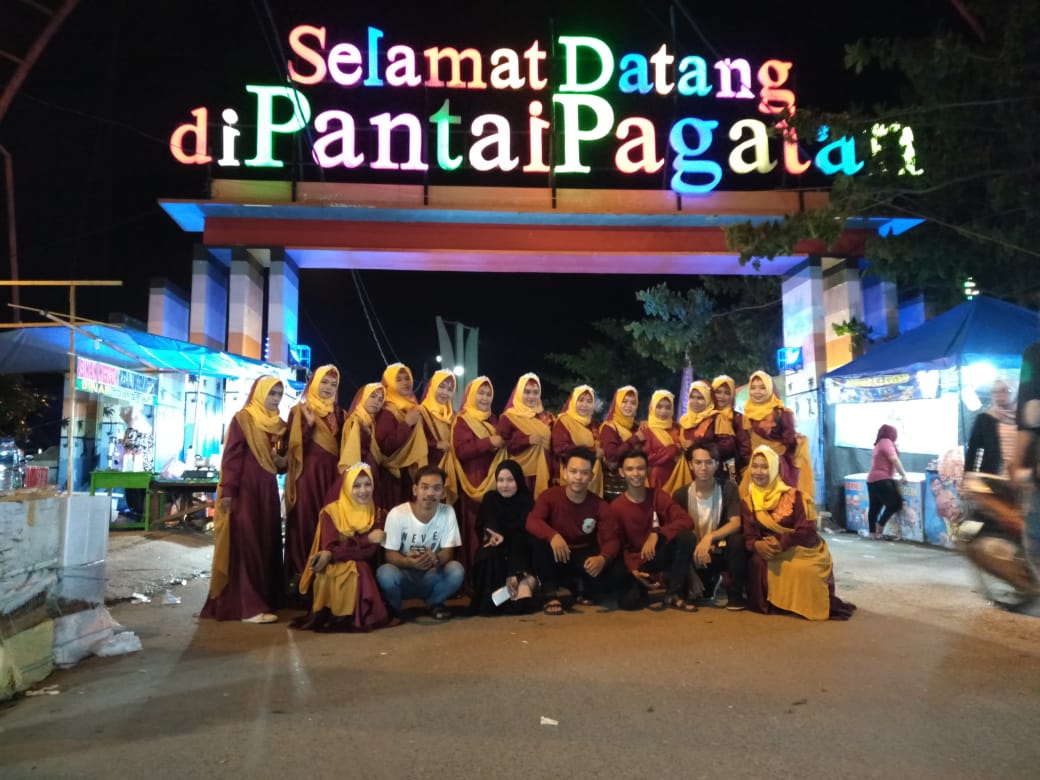 Tampil Beda dengan Rudat dan Yel-yel, Group Al Barokah Putri Sabet Juara 3 se Kalsel