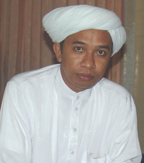 Guru Zuhdi Prihatin Banyak Tontonan Tak Mendidik