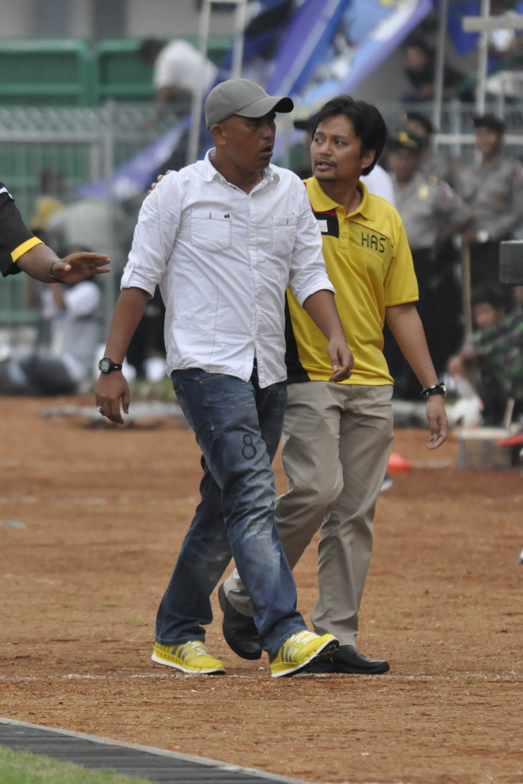 hasnuryadi-kanan-dan-salahudin_20150712_055539.jpg