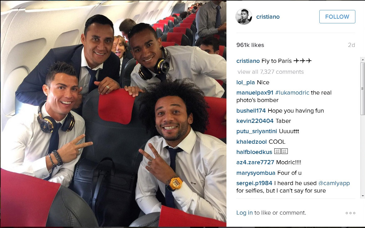 Ronaldo Kalahkan Neymar sebagai Raja Instagram