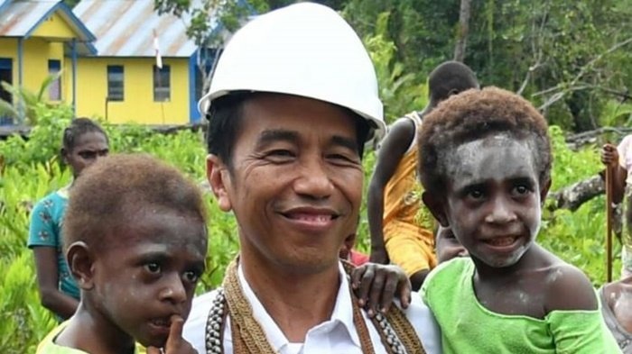 jokowi-di-papua_20180413_161857.jpg