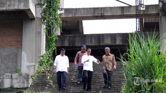jokowi-sidak-hambalang_20160321_220123.jpg
