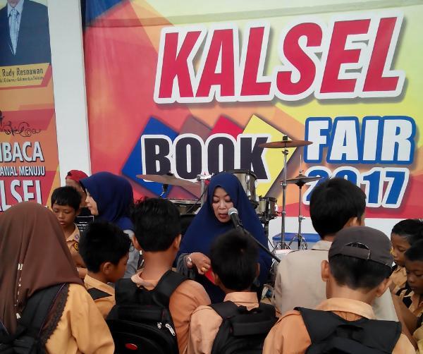 kalsel-book-fair-2017_20170408_160054.jpg