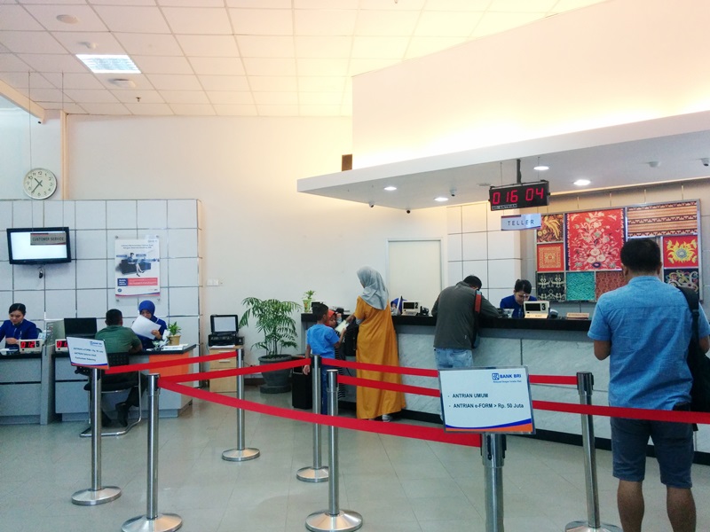 kantor-kas-bri-lambung-mangkurat_20170515_113757.jpg