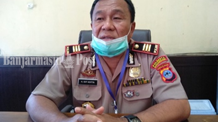 kapolsekta-banjarmasin-selatan-akp-h-idit-aditya-penanganan-kasus-tawuran-senin-06042020.jpg