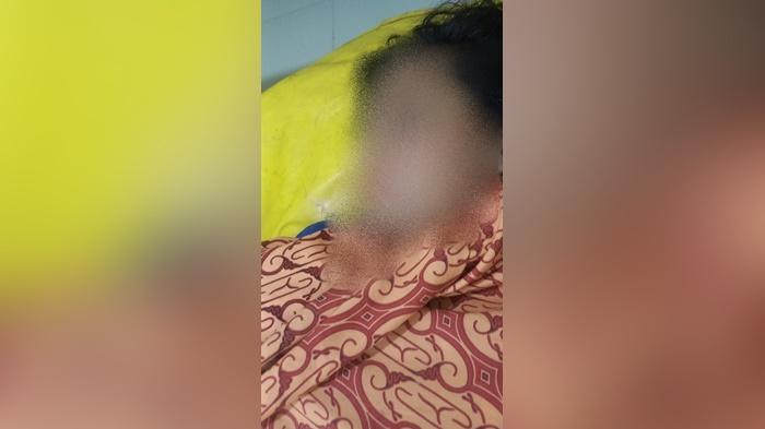 korban-penusukan-di-batola-di-RSUD-Ulin-BJM.jpg