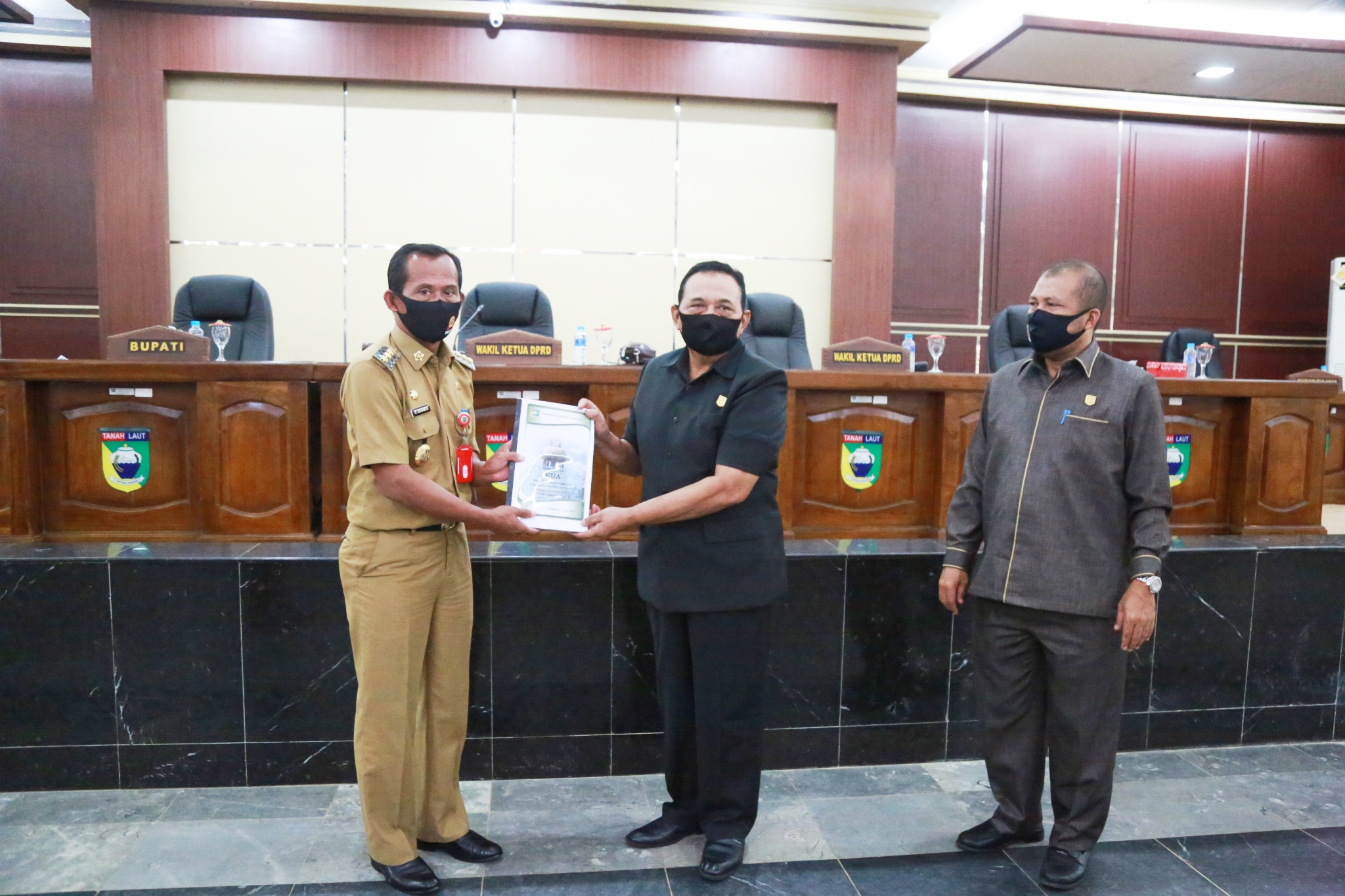 Sampaikan Rancangan KUA PPAS 2021, Bupati Sebut Hal ini