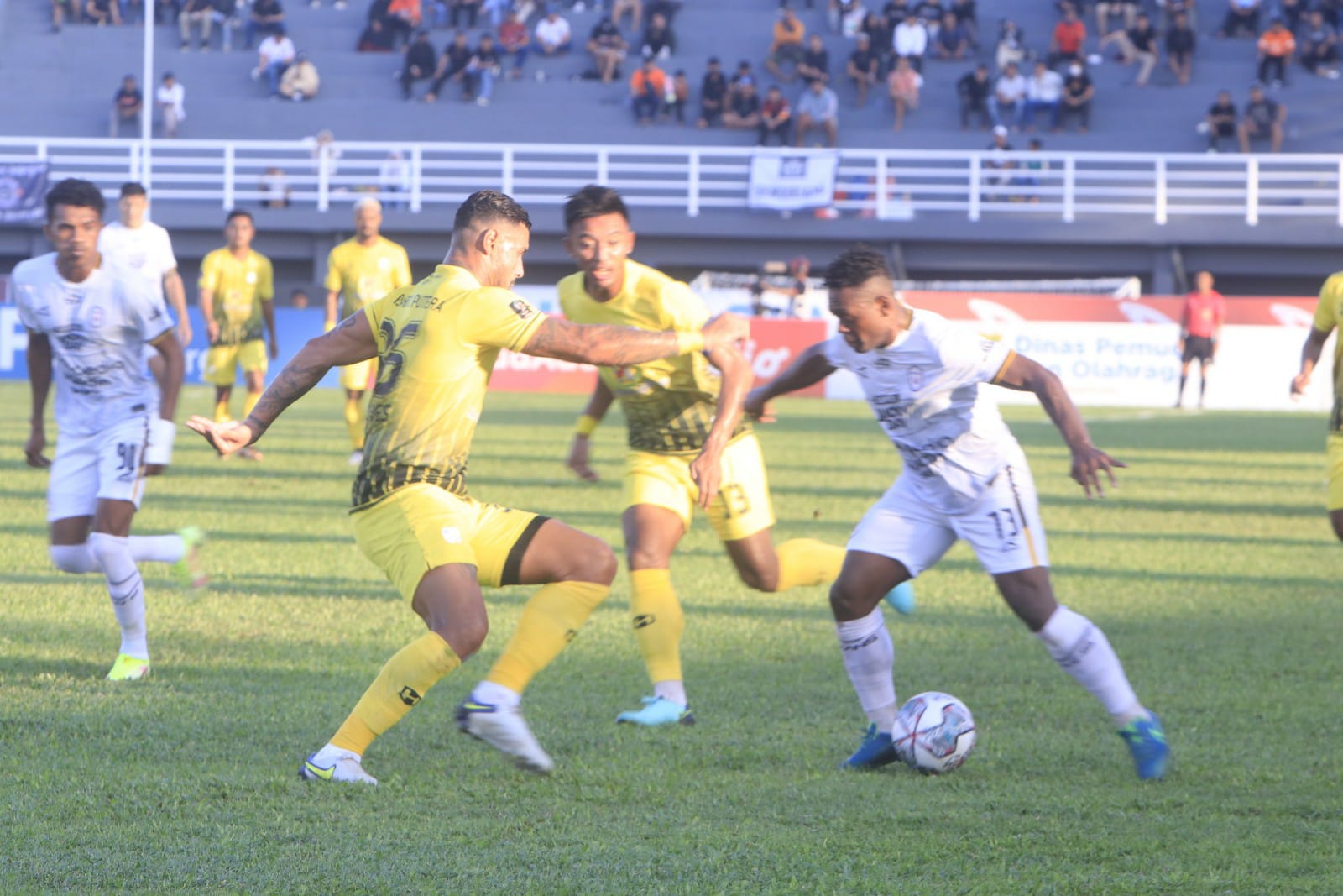 laga-barito-putera-vs-rans-nusantara-fc-selasa-1462022.jpg