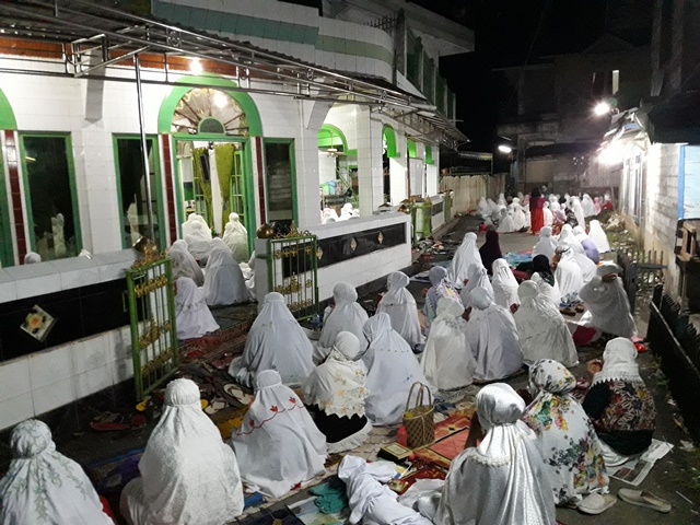 malam-nisfu-syaban-tapin_20180430_203500.jpg