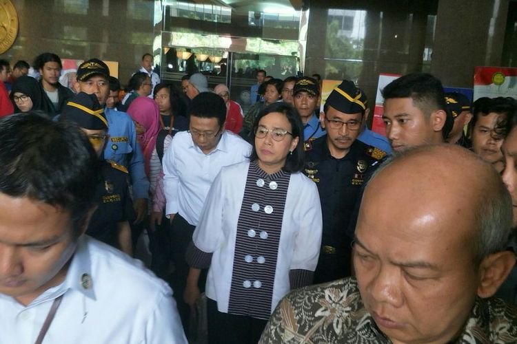 Sri Mulyani Menahan Tangis saat Sebut 20 Pegawai Kemenkeu Jadi Korban Jatuhnya Lion Air JT 610