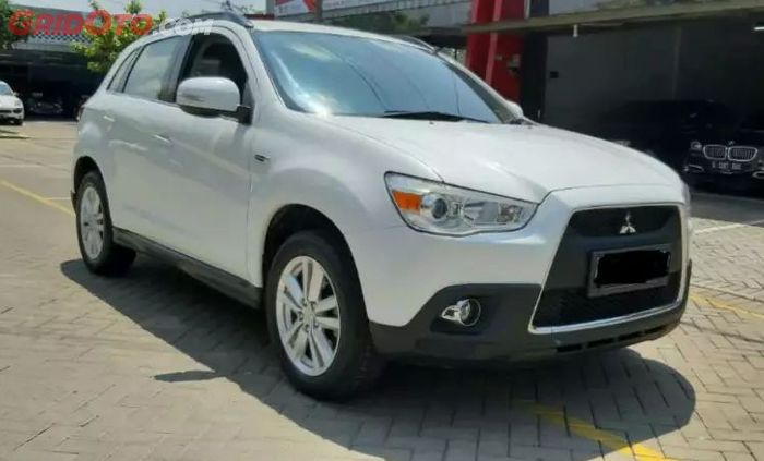 mitsubishi-outlander.jpg