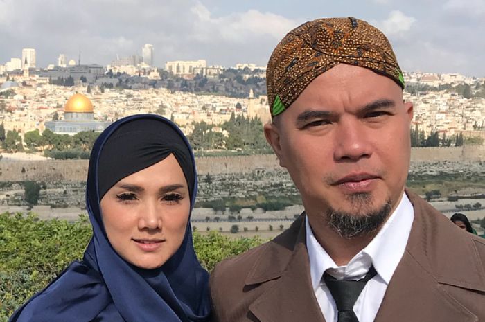 mulan-jameela-dan-ahmad-dhani.jpg