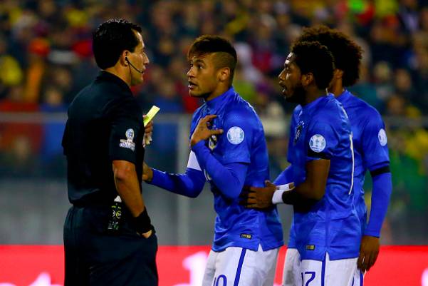 neymar-junior-merasa-dirugikan-wasit_20150619_074540.jpg